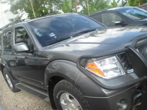 Nissan Pathfinder  2007
