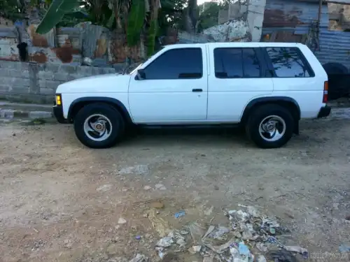 Nissan Pathfinder 1992 Pero Nueva 140,000 Neg