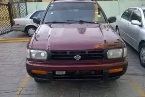 Nissan Pathfinder 1998 