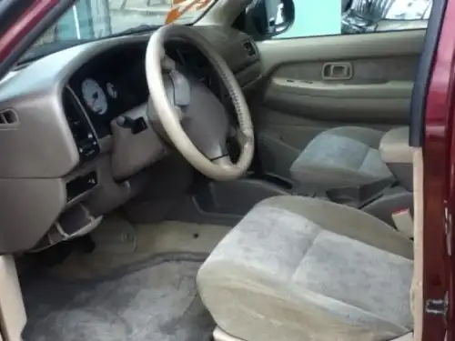 Nissan Pathfinder 2001