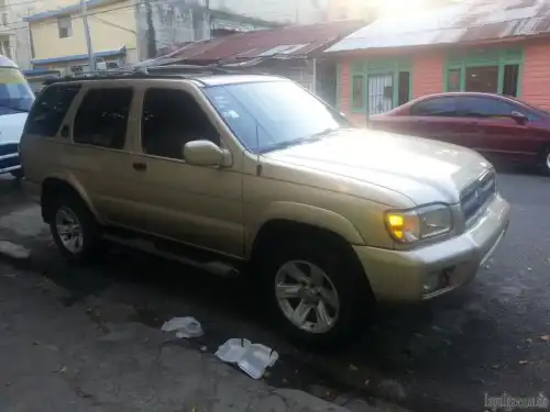 Nissan Pathfinder 2003 Full. 