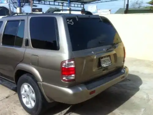 Nissan Pathfinder 2003