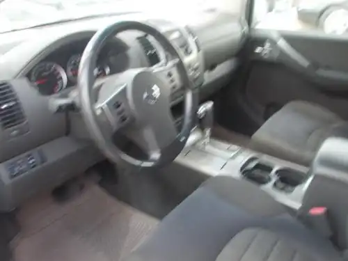 Nissan Pathfinder 2005 blanca 