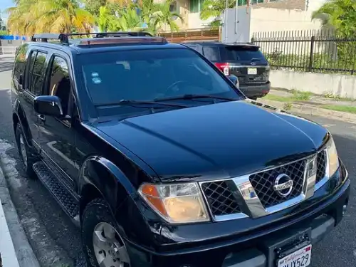 Nissan Pathfinder 2005