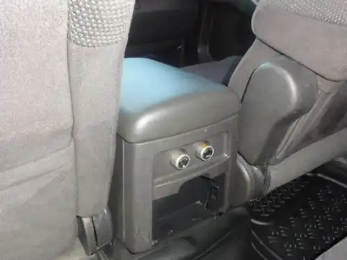 Nissan Pathfinder LE 2005