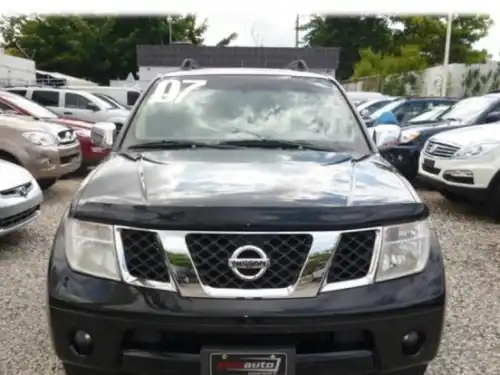 Nissan Pathfinder LE 2007