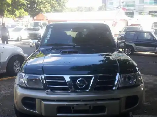 Nissan Patrol  2002