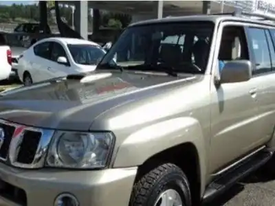 Nissan Patrol  2005