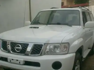 Nissan Patrol  2011