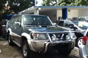 Nissan Patrol 2000