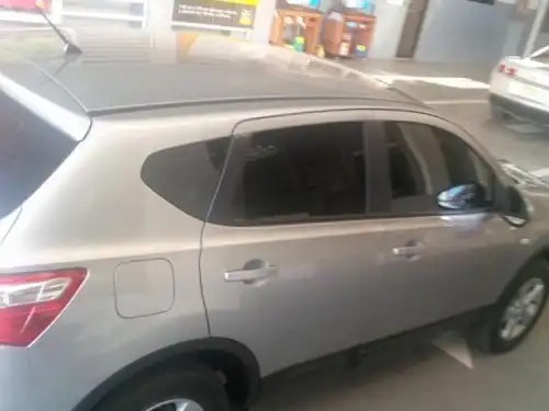 Nissan Qashqai  2012