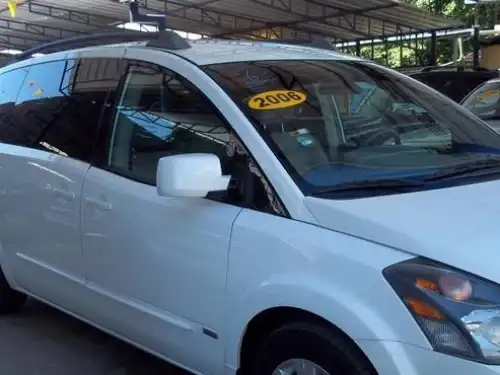 Nissan Quest  2006