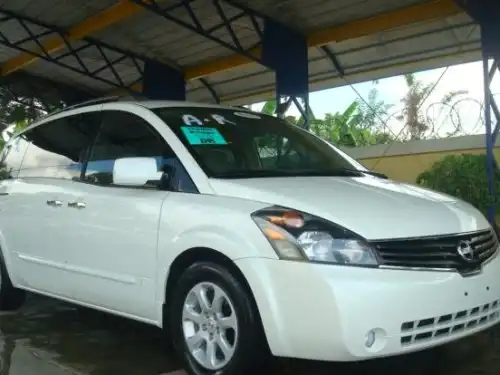 Nissan Quest2008
