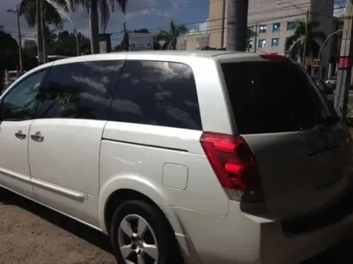 Nissan Quest2008