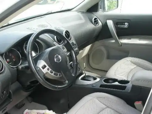 Nissan Rogue  2008