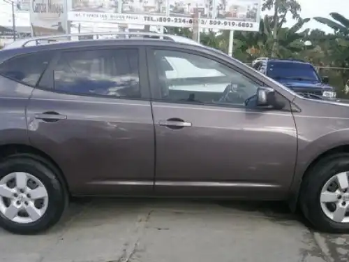 Nissan Rogue  2009