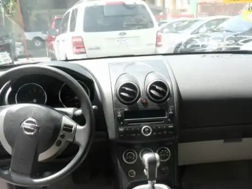 Nissan Rogue  2009