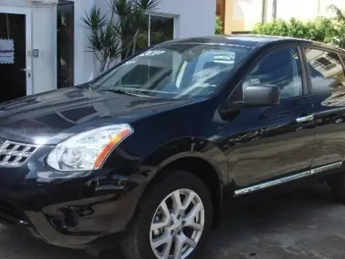 Nissan Rogue  2011