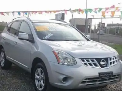 Nissan Rogue  2011