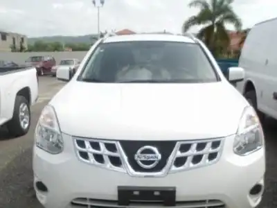 Nissan Rogue  2011