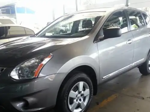 Nissan Rogue  2013