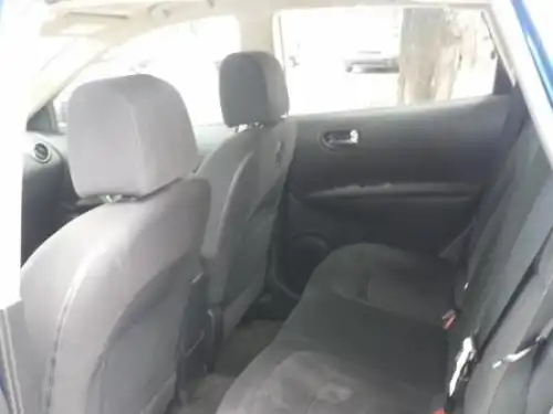 Nissan Rogue2009
