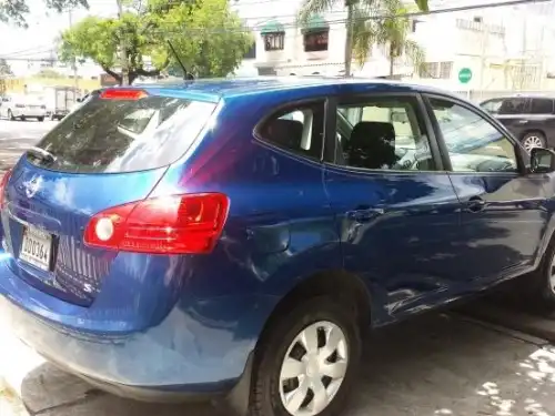 Nissan Rogue2009