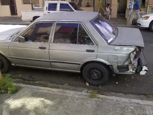 Nissan Sentra  1989  