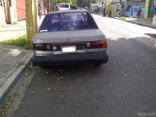 Nissan Sentra  1989  