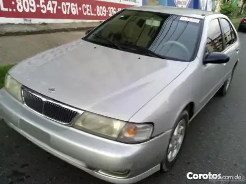 Nissan Sentra  2001  