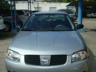 Nissan Sentra  2005