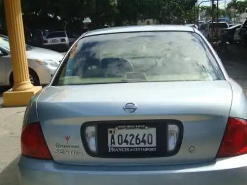 Nissan Sentra  2005