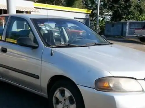 Nissan Sentra  2006