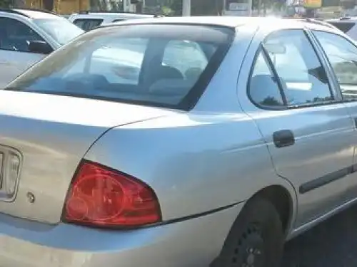 Nissan Sentra  2006
