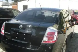 Nissan Sentra  2008