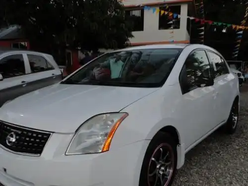 Nissan Sentra  2008