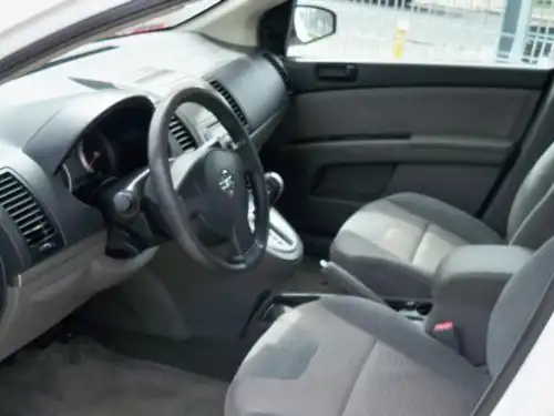 Nissan Sentra  2008