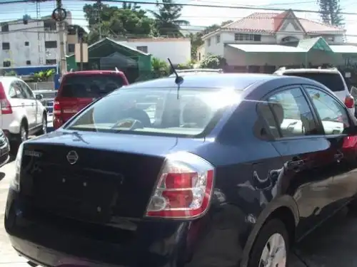 Nissan Sentra  2009