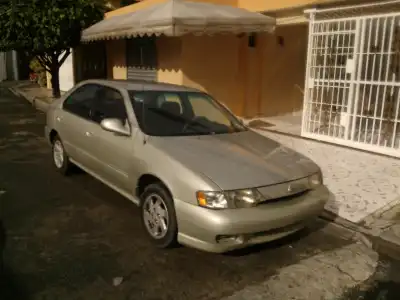 Nissan Sentra 99