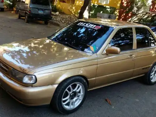 Nissan Sentra B13 1992