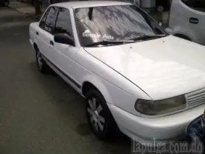 Nissan Sentra B13 93 BlancoMuy Buenas Condiciones