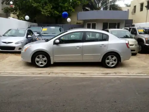 Nissan Sentra SE 2008