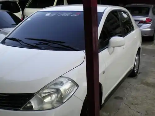 Nissan TIIDA  2006