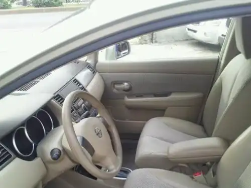 Nissan TIIDA  2007