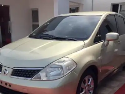 Nissan TIIDA  2007