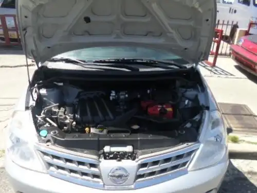 Nissan TIIDA  2008