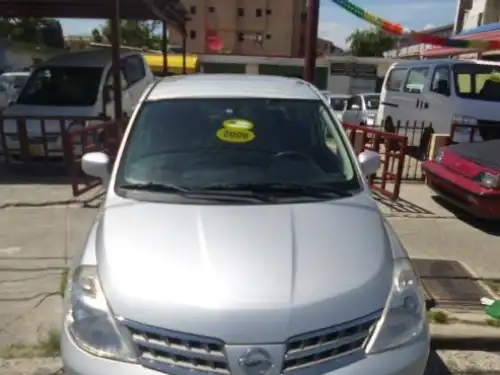 Nissan TIIDA  2008