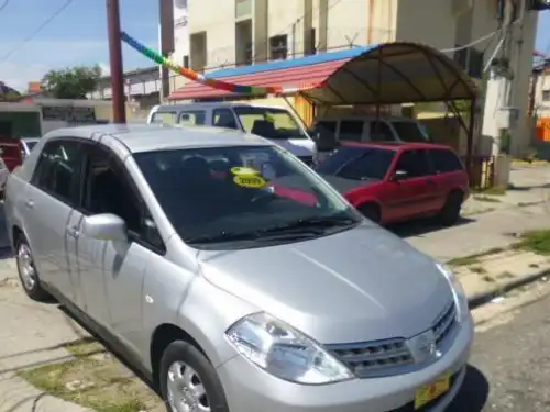 Nissan TIIDA  2008