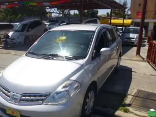 Nissan TIIDA  2008