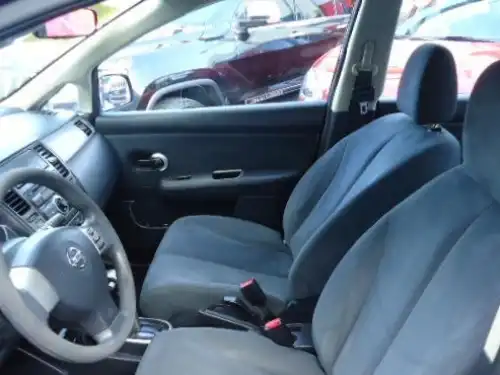Nissan TIIDA  2009